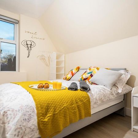 Deluxe 2-Bedroom Flat With Free Parking Birmingham Exterior photo